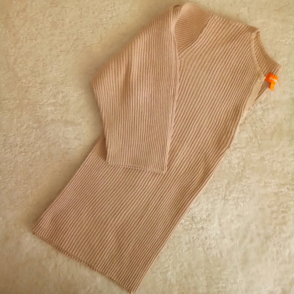 Avenue Sweater
